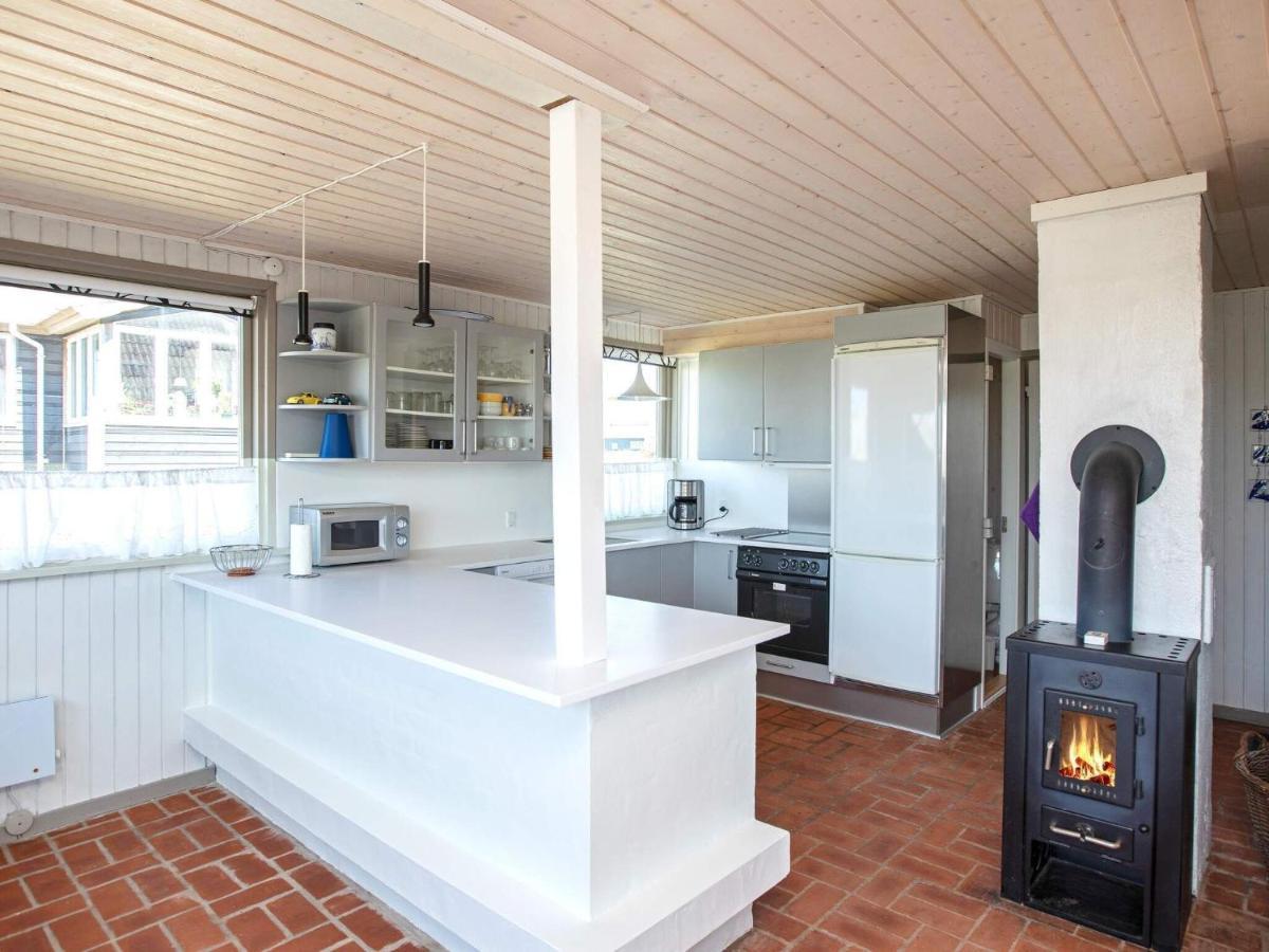 6 Person Holiday Home In Blokhus Eksteriør bilde
